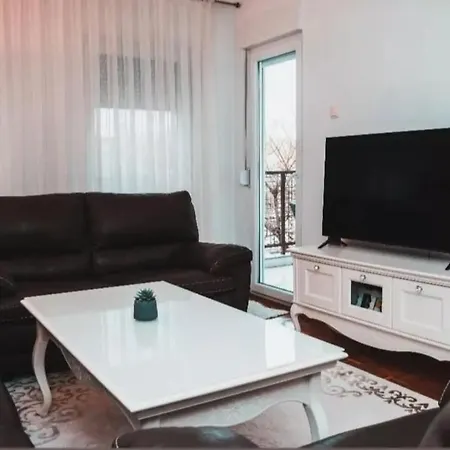 Va Deluxe Tesanj