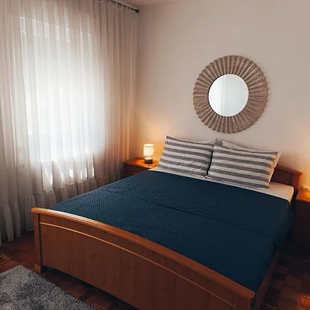 Va Deluxe Apartment Tesanj