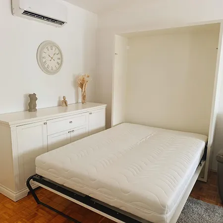 Va Deluxe Apartment *